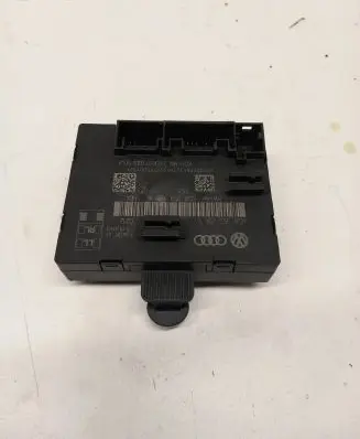 Audi A6 C7 Door control unit/module 4G8959795E