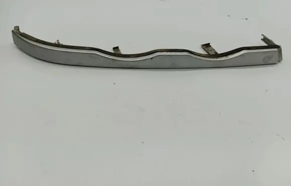 BMW 3 E46 Under headlight/headlamp trim 8208432