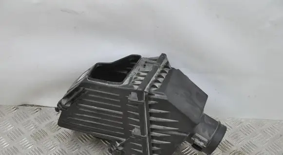 Land Rover Range Rover Evoque L538 Air filter box GJ329600AD