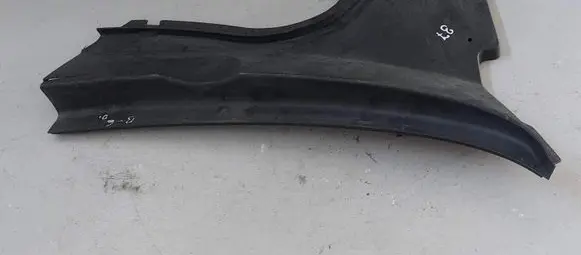 Volkswagen PASSAT B6 Wiper trim 3C1819404B 5548