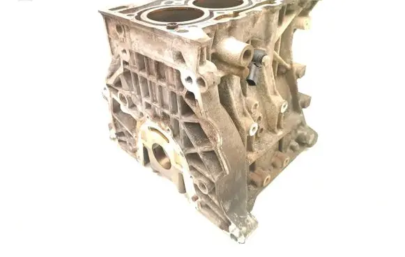 Volkswagen Polo V 6R Engine block CHY