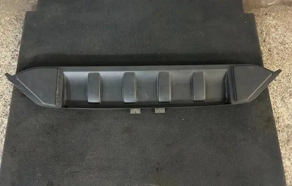 Audi Q7 4L Radiator trim 4L0121285