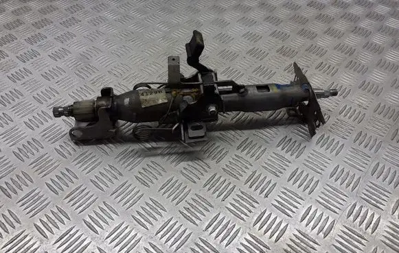 Toyota Avensis Verso Steering wheel axle set N0501517