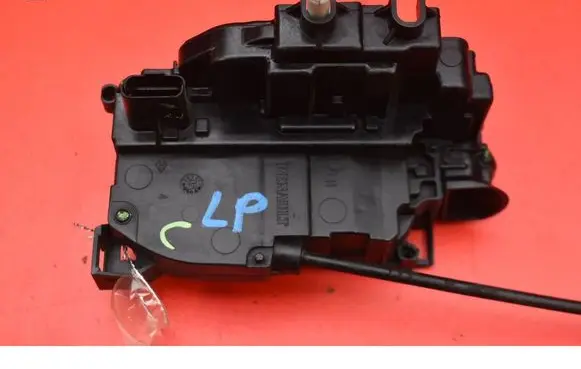 Renault Modus Front door lock