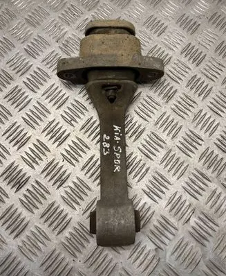 KIA Sportage Engine mount bracket 219572s000