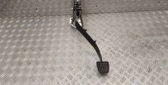 Toyota Corolla E120 E130 Clutch pedal 