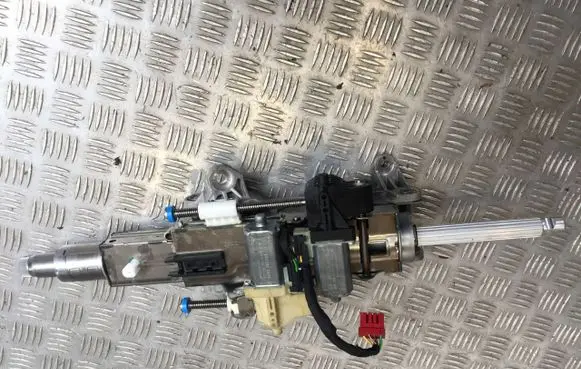 Audi Q7 4L Steering column universal joint 