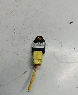 Hyundai i30 Airbag deployment crash/impact sensor 959203K000 3KHLBY2GY62791