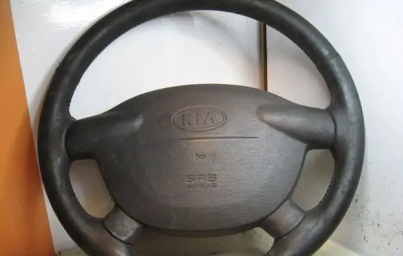 KIA Carnival Steering wheel