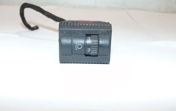 Headlight level height control switch