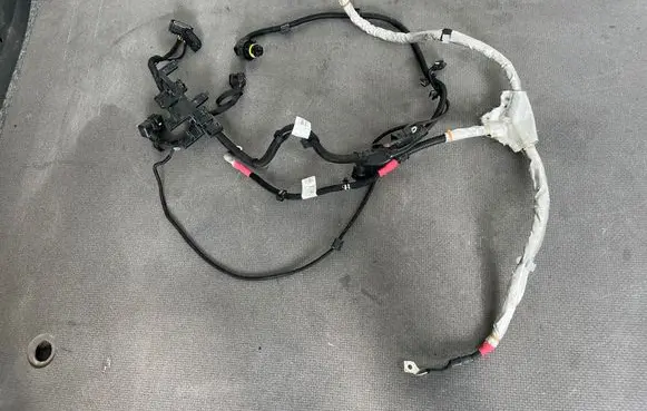 BMW 1 F20 F21 Positive cable (battery) 9470509 65363032 9A947050901