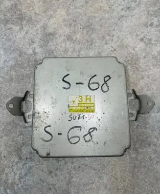 Subaru Impreza II Engine control unit/module 22611AF634 A18000D8U