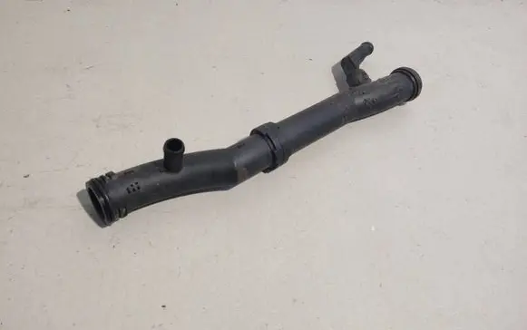 Volkswagen Golf VI Engine coolant pipe/hose 03C121065F