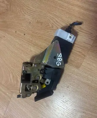 Mitsubishi Space Star Rear door lock 