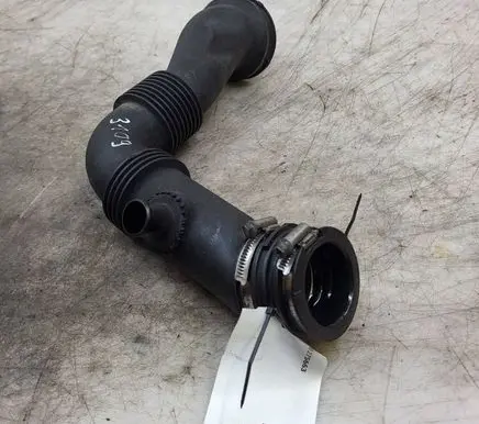 Ford S-MAX Turbo air intake inlet pipe/hose 6G919C623DG
