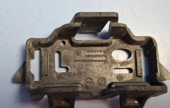 BMW 5 F10 F11 Headlight washer nozzle holder 8050115 51118050115