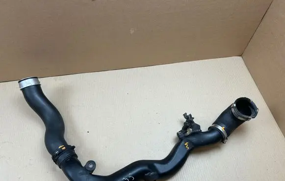 Volkswagen PASSAT B6 Intercooler hose/pipe 1K0145770R 038906051C