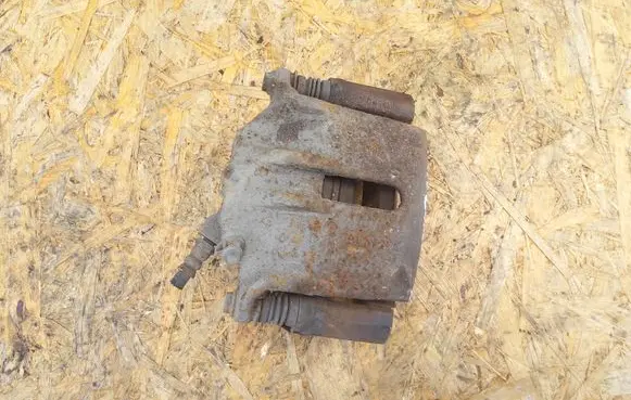 Renault Megane II Front brake caliper