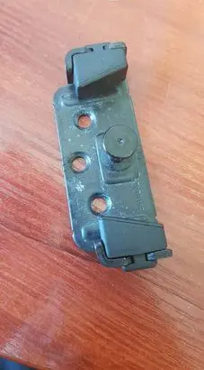 BMW 1 E82 E88 Loading door lock loop/hook striker 7078167