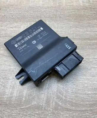 Audi A6 S6 C6 4F Gateway control module 4F0907468D 4F0910468A