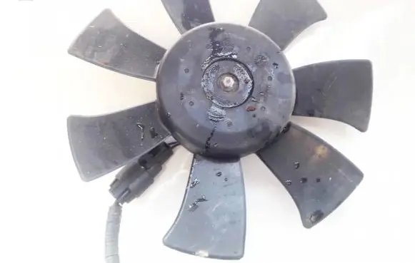 SsangYong Rodius Radiator cooling fan shroud 8821021050 88210-21050