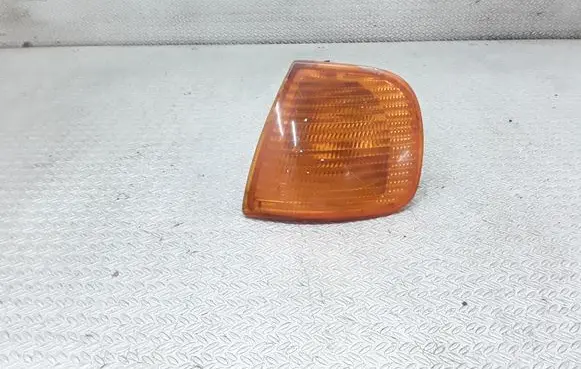 Seat Ibiza II (6k) Front indicator light 6K5953049B
