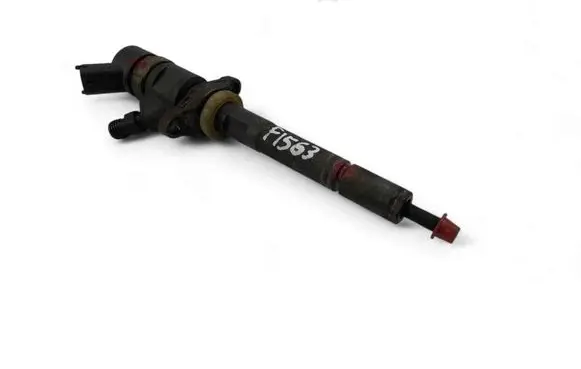 Volvo C30 Fuel injector 328480