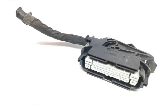 KIA Stonic ABS module connector plug 