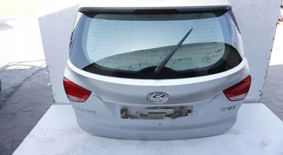 Tailgate/trunk/boot lid