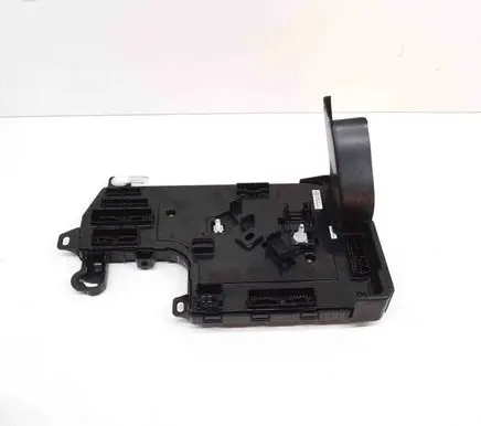 Tesla Model 3 Central body control module 110034000I