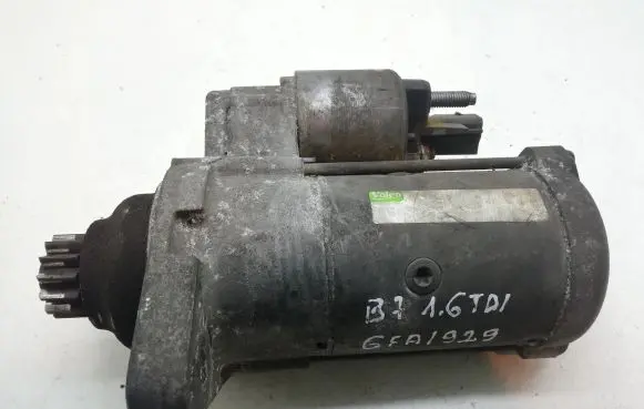 Volkswagen PASSAT B7 Starter motor