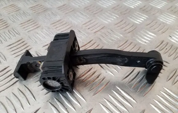 BMW 5 F10 F11 Front door check strap stopper 7182005