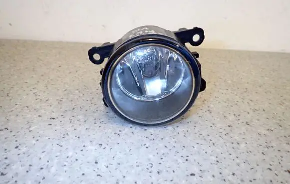 Suzuki Swift II Rear fog light 