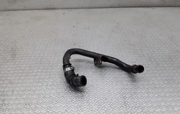 Audi A8 S8 D3 4E Engine coolant pipe/hose
