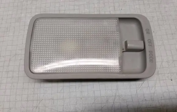 Toyota Corolla E120 E130 Rear seat light 340N