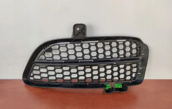 Volkswagen Touareg I Front bumper lower grill 7L6853665BVW