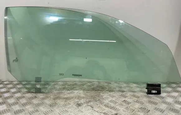 BMW 3 E92 E93 Front door window/glass (coupe) 43R00167