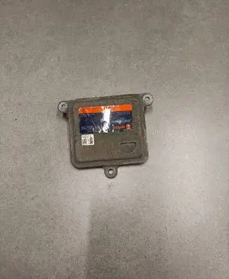 Headlight ballast module Xenon
