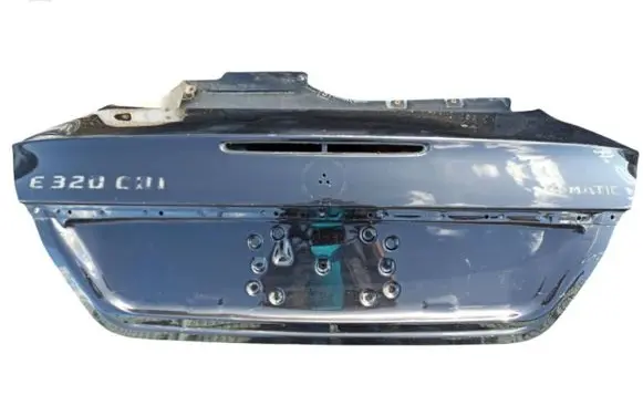 Mercedes-Benz E W211 Tailgate/trunk/boot lid 2117500375 2117500075