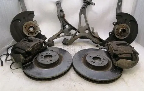 Mercedes-Benz ML W164 Front Brake Caliper Pad/Carrier A1644213998