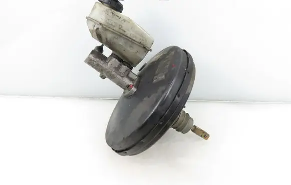 Renault Megane I Brake booster 8200069904A