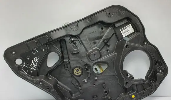 Volvo V70 Rear window lifting mechanism without motor 