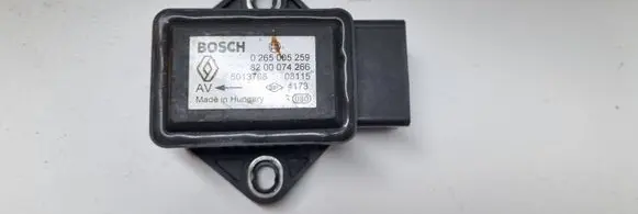 Renault Scenic II - Grand scenic II ESP acceleration yaw rate sensor 8200074266