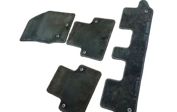 Volvo XC90 Car floor mat set 8687668
