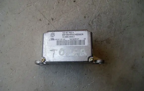 Volkswagen Touareg I ESP acceleration yaw rate sensor 7E0907652A