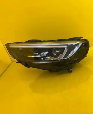 Opel Insignia B Headlight/headlamp 39122974