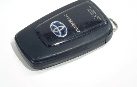 Toyota Corolla E210 E21 Ignition key/card B2U2K2R