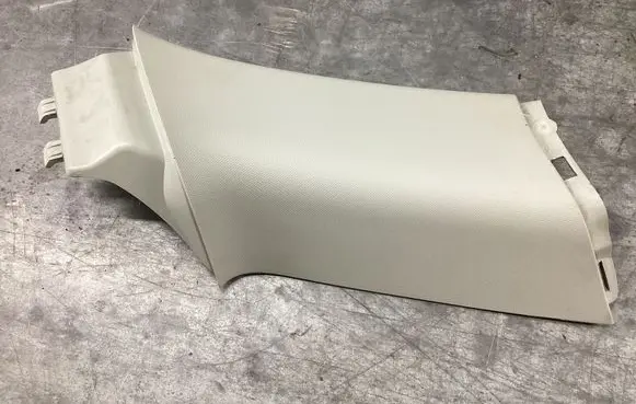 (C) pillar trim