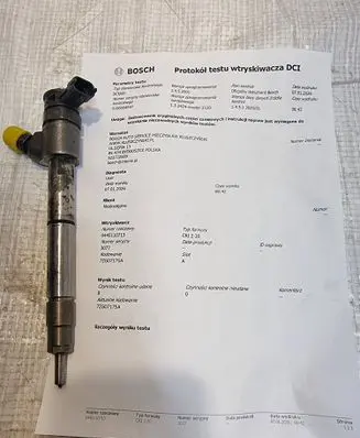 Opel Zafira C Fuel injector 0445110713