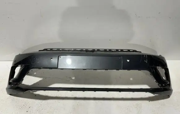 Volkswagen Golf Sportsvan Front bumper